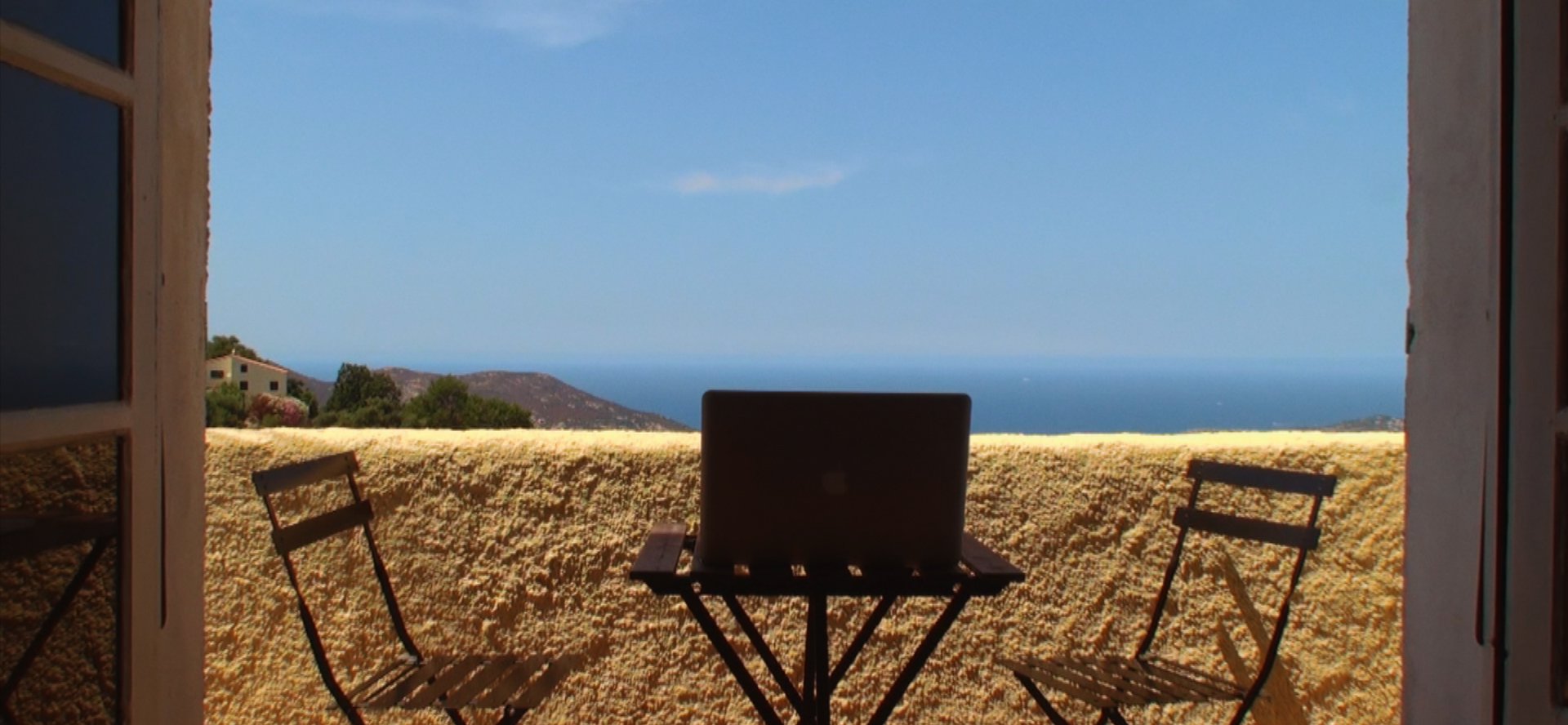 Film Still "Chjami è rispondi"